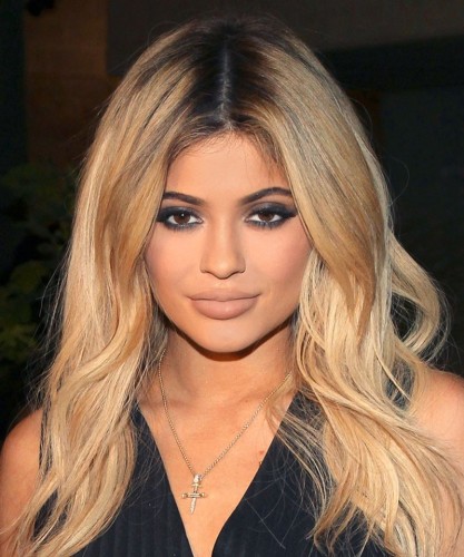 Honey Blonde Ombre Wavy Lace Front Human Hair Wigs