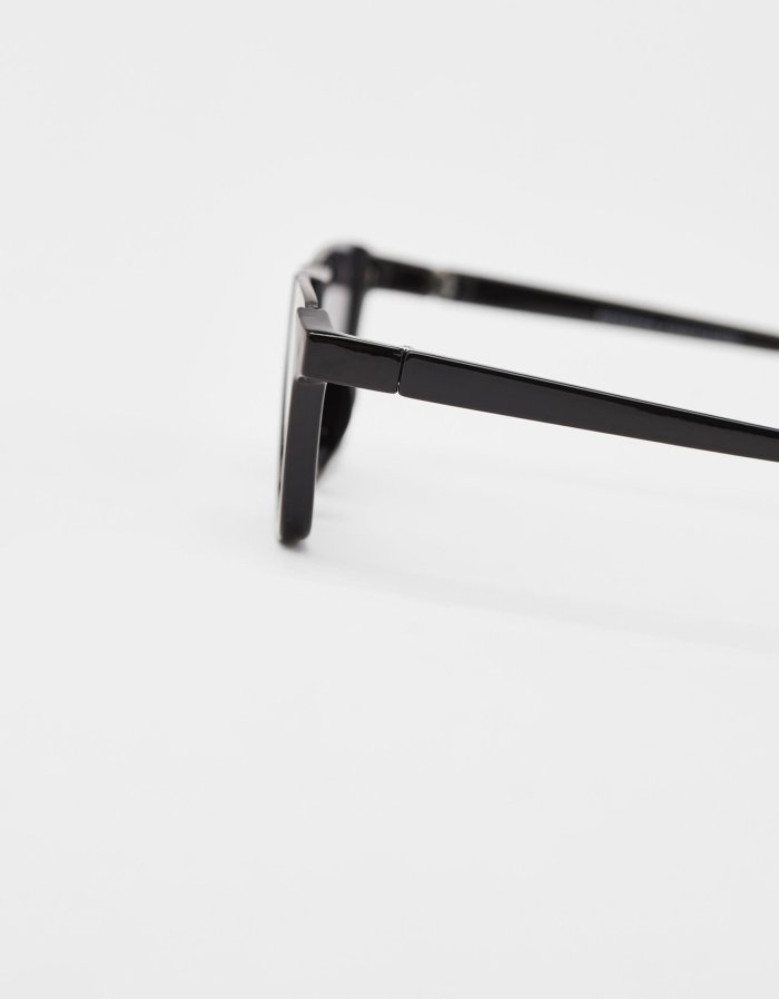 Rimless sunglasses