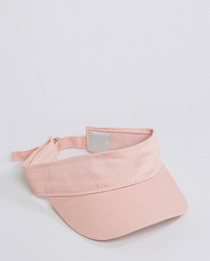 Levis Pyramid Muscle Tank