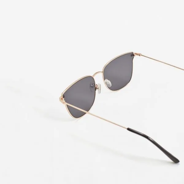 Metallic Frame Glasses