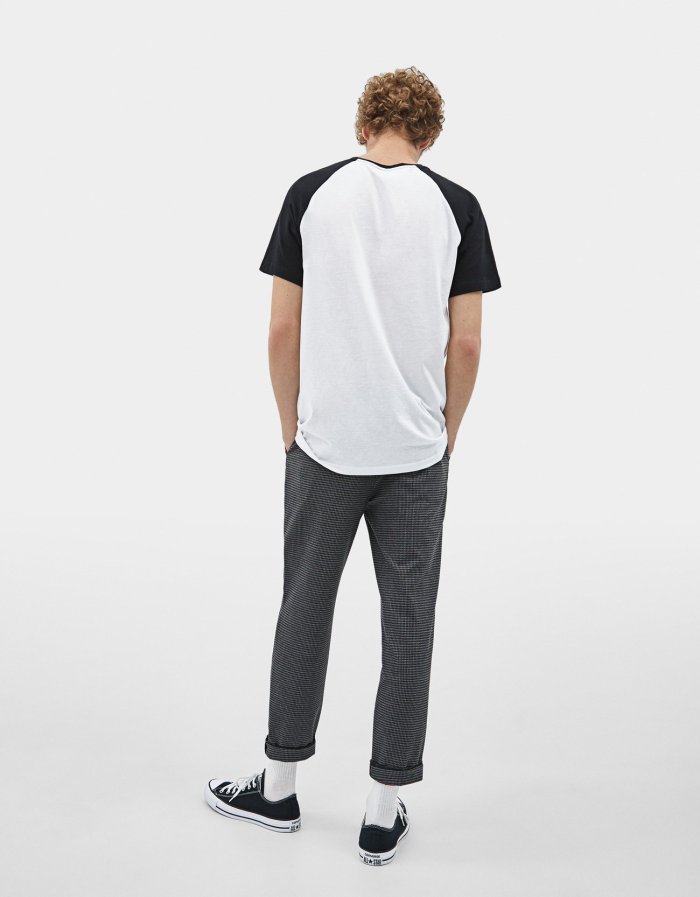 Raglan baseball-style T-shirt