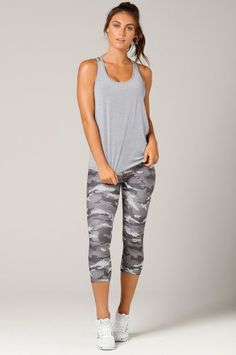 LORNA JANE ESCAPE ACTIVE TANK